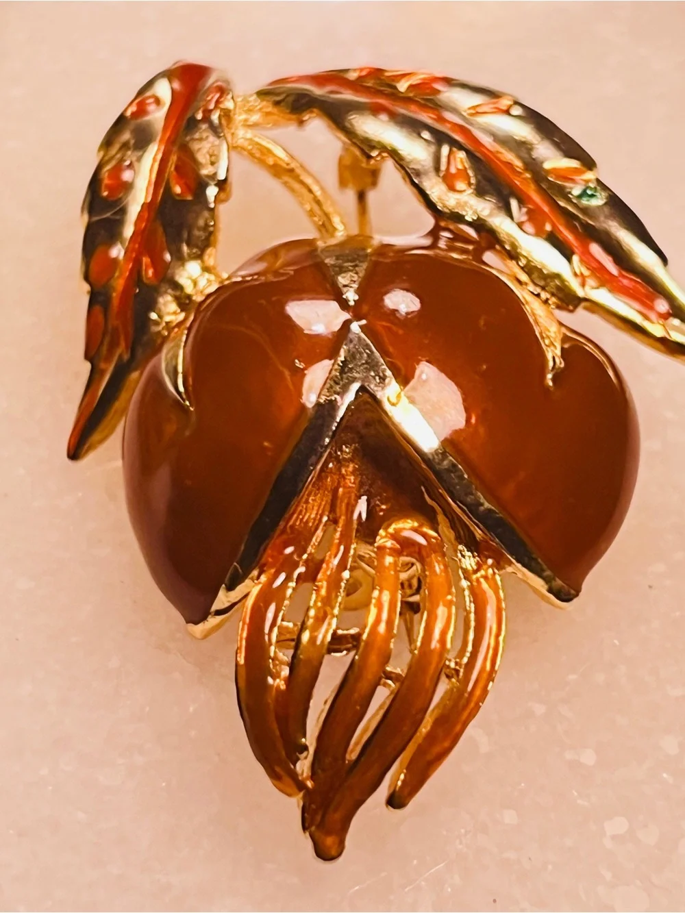 Vtg Signed LISNER Brown Thermoset Plastic Thistle Brooch Pin Mid Century 1950s